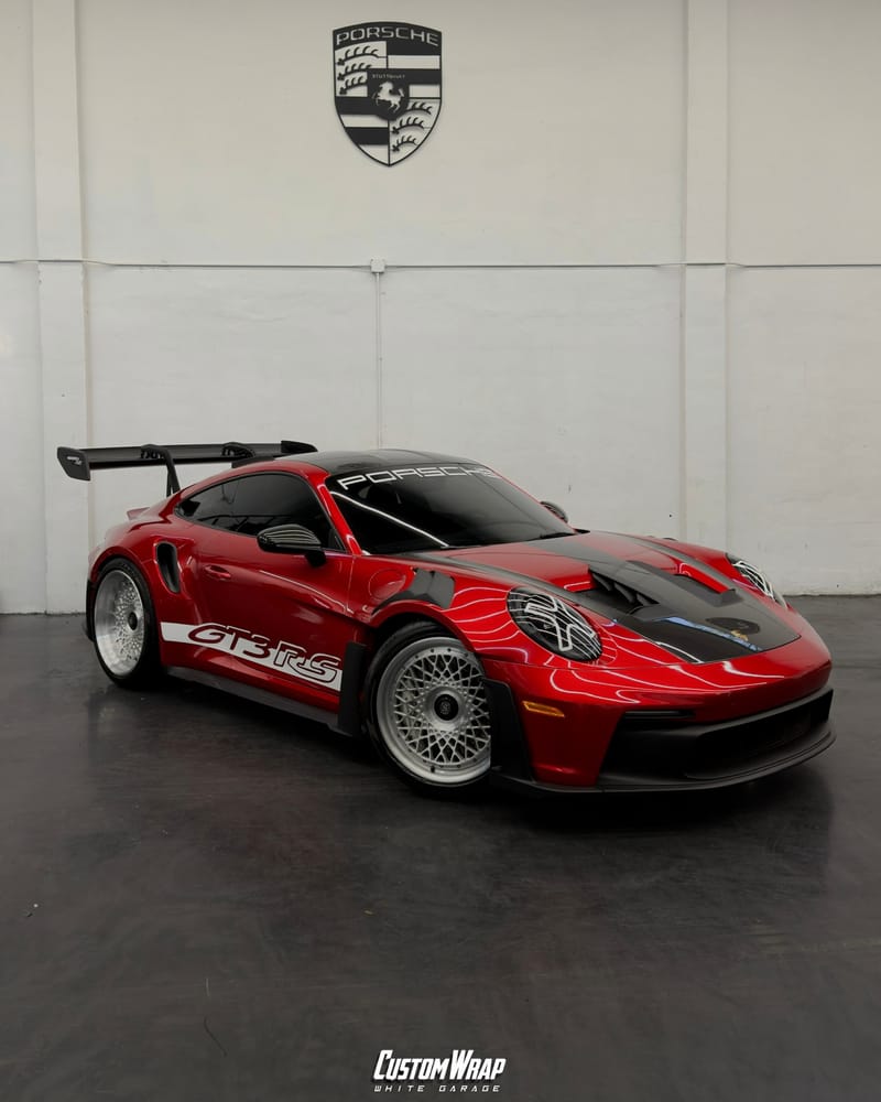 Porsche GT3 RS in its new colour after a full wrap